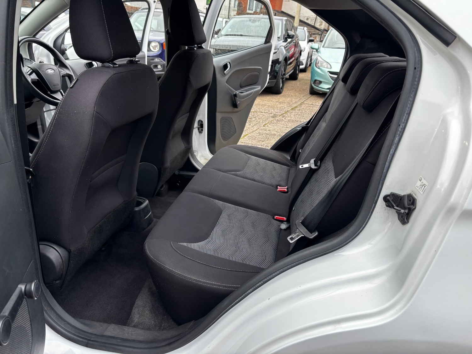 Used Ford Ka+ 2017 for sale - 77736056: Photo 18