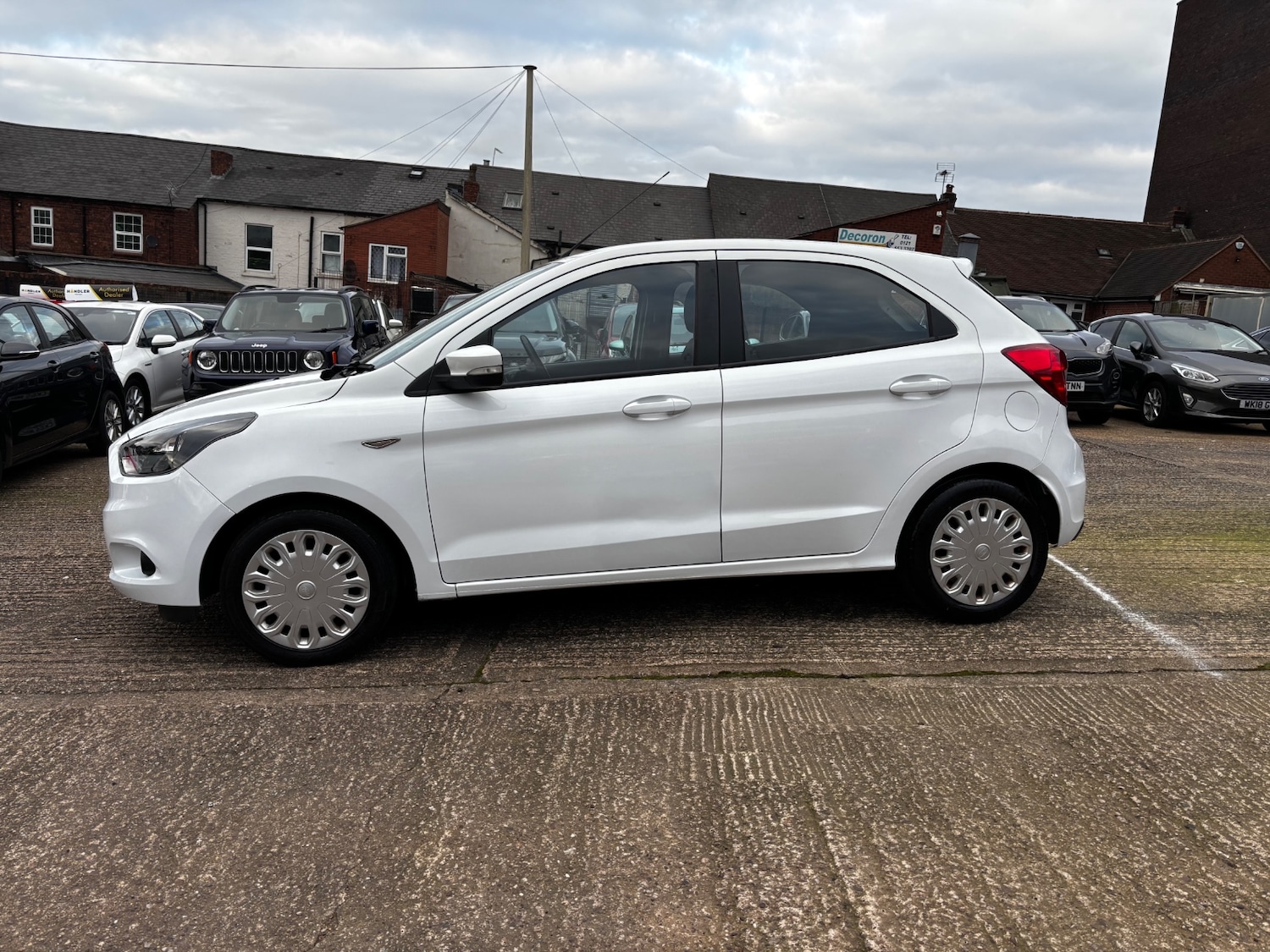 Used Ford Ka+ 2017 for sale - 77736056: Photo 7