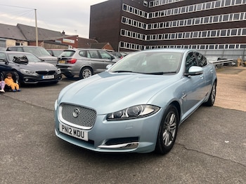 2012 (12) - 2.2d Luxury 4dr Auto