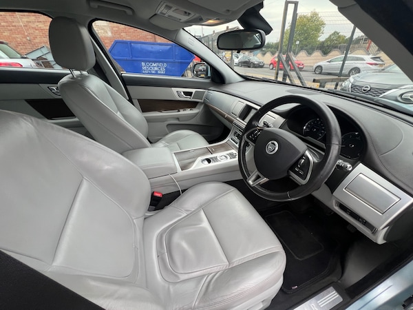 Used Jaguar XF 2012 for sale - 76149868: Photo 20