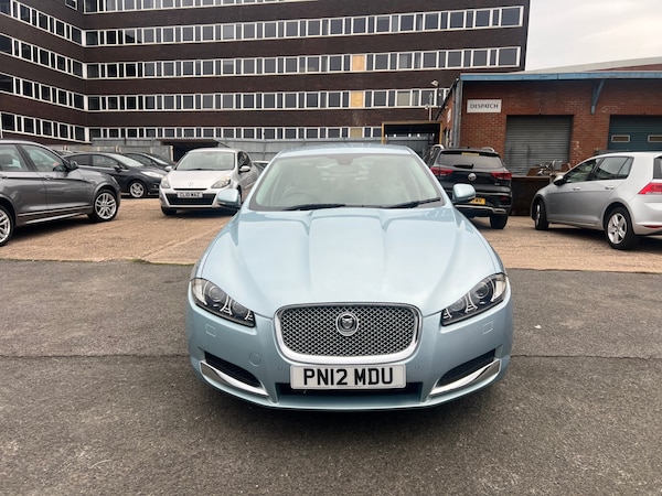 Used Jaguar XF 2012 for sale - 76149868: Photo 2