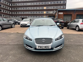 Used Jaguar XF 2012 for sale - 76149868: Photo 2