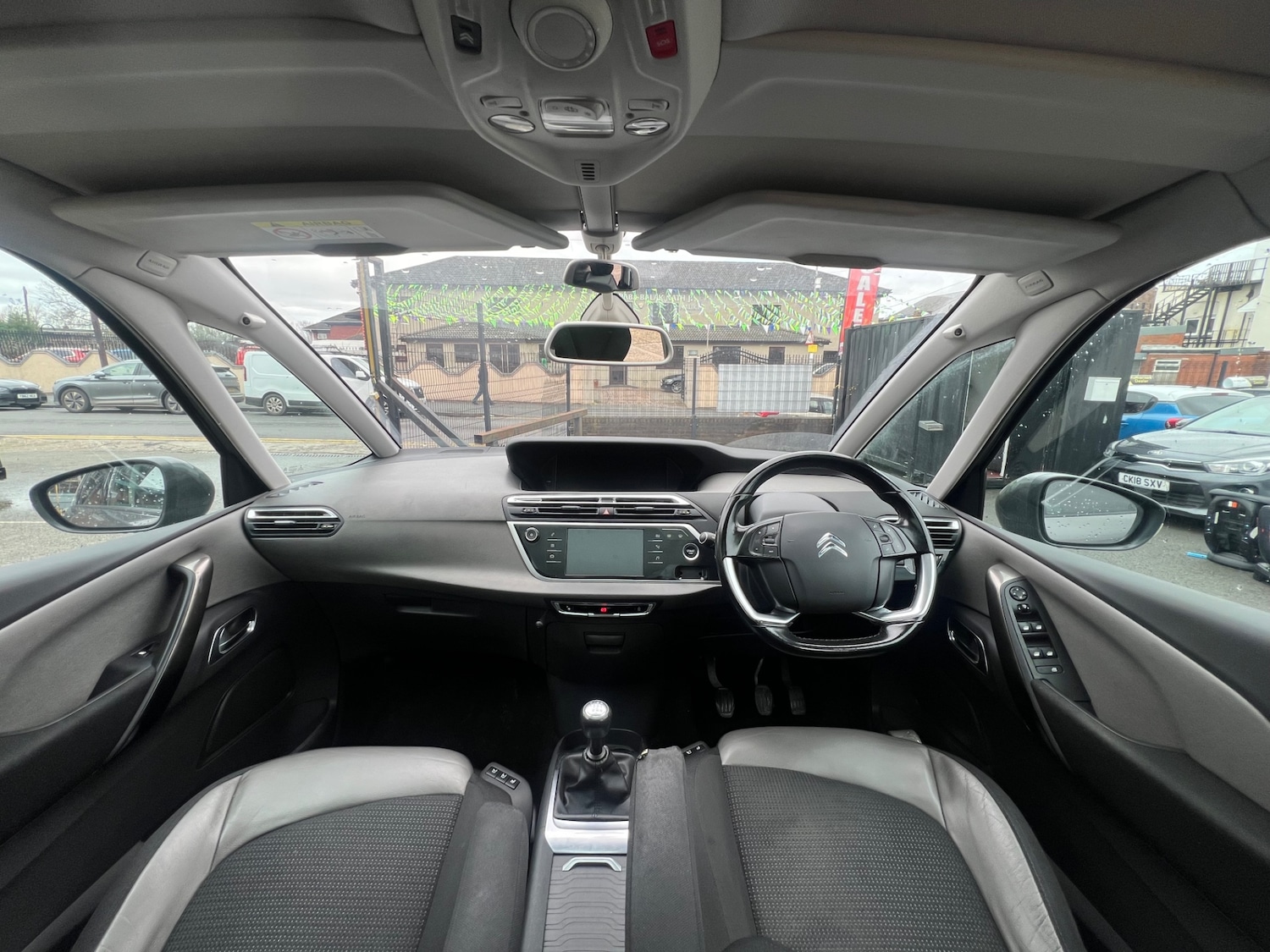 Used Citroen Grand C4 Picasso 2018 for sale - 77701600: Photo 18