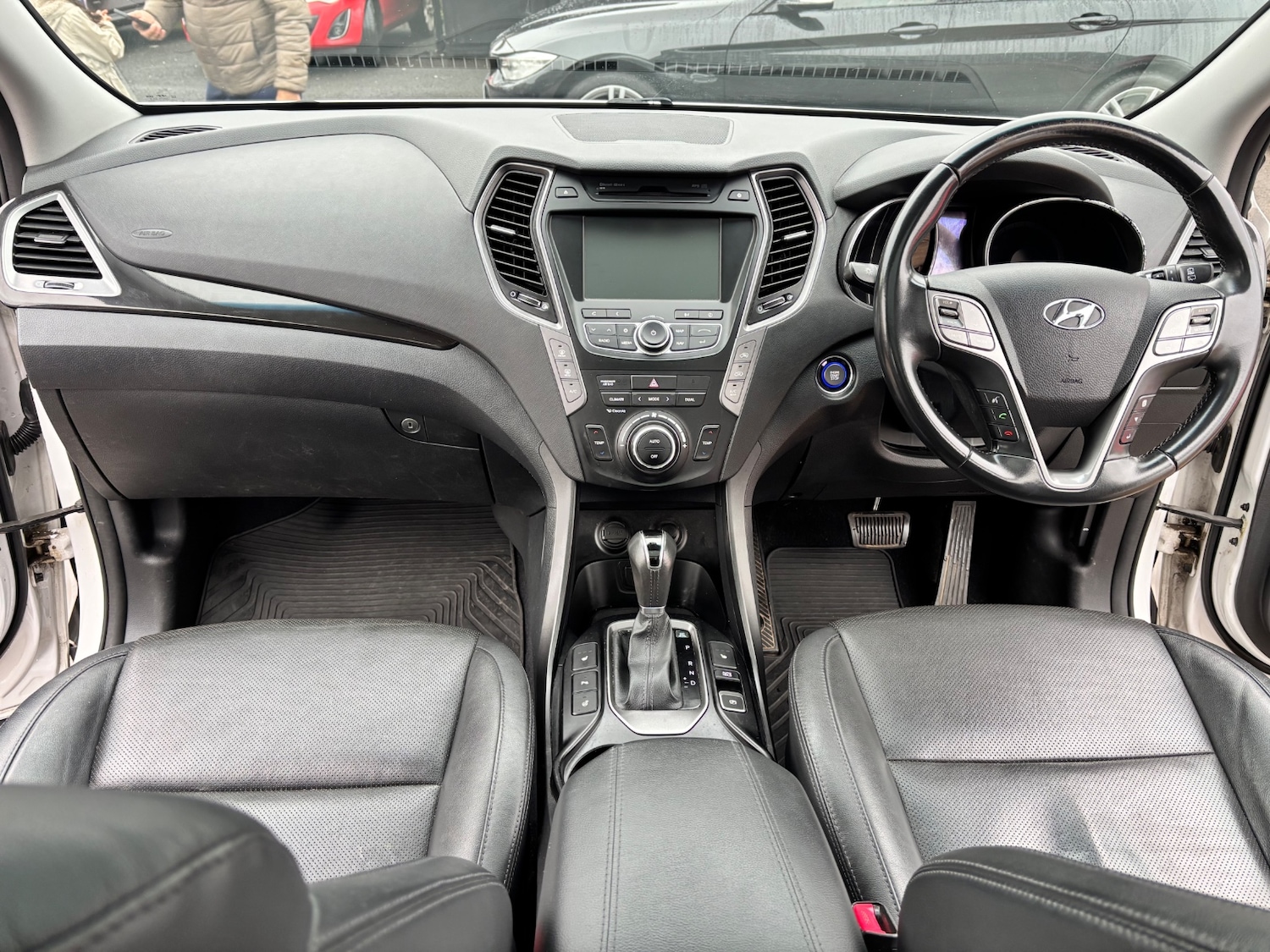 Used Hyundai Santa Fe 2015 for sale - 77137749: Photo 22