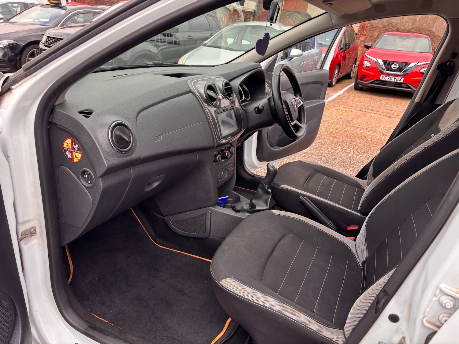 Used Dacia Sandero Stepway 2018 for sale - 78064116: Photo 15