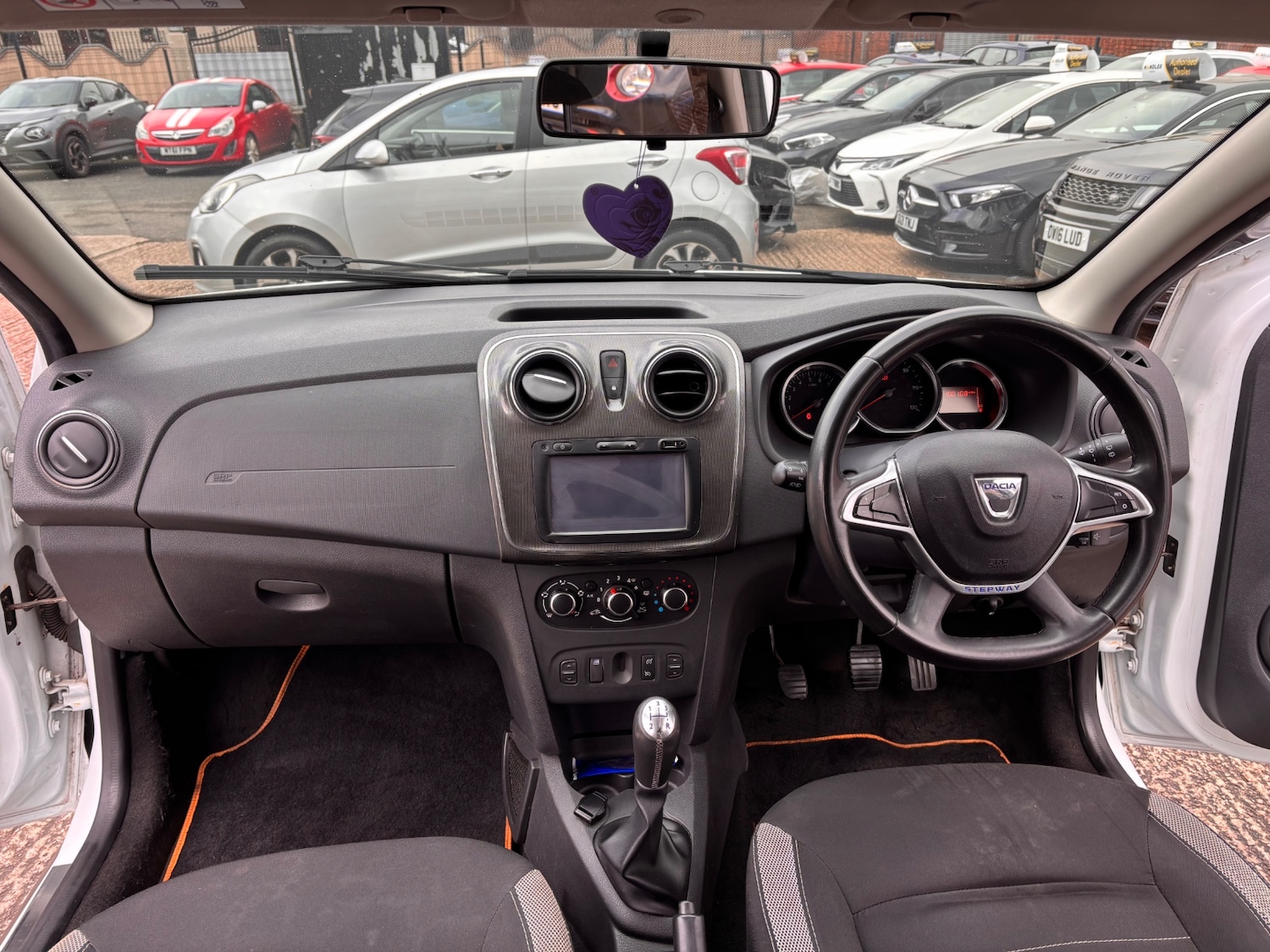 Used Dacia Sandero Stepway 2018 for sale - 78064116: Photo 16