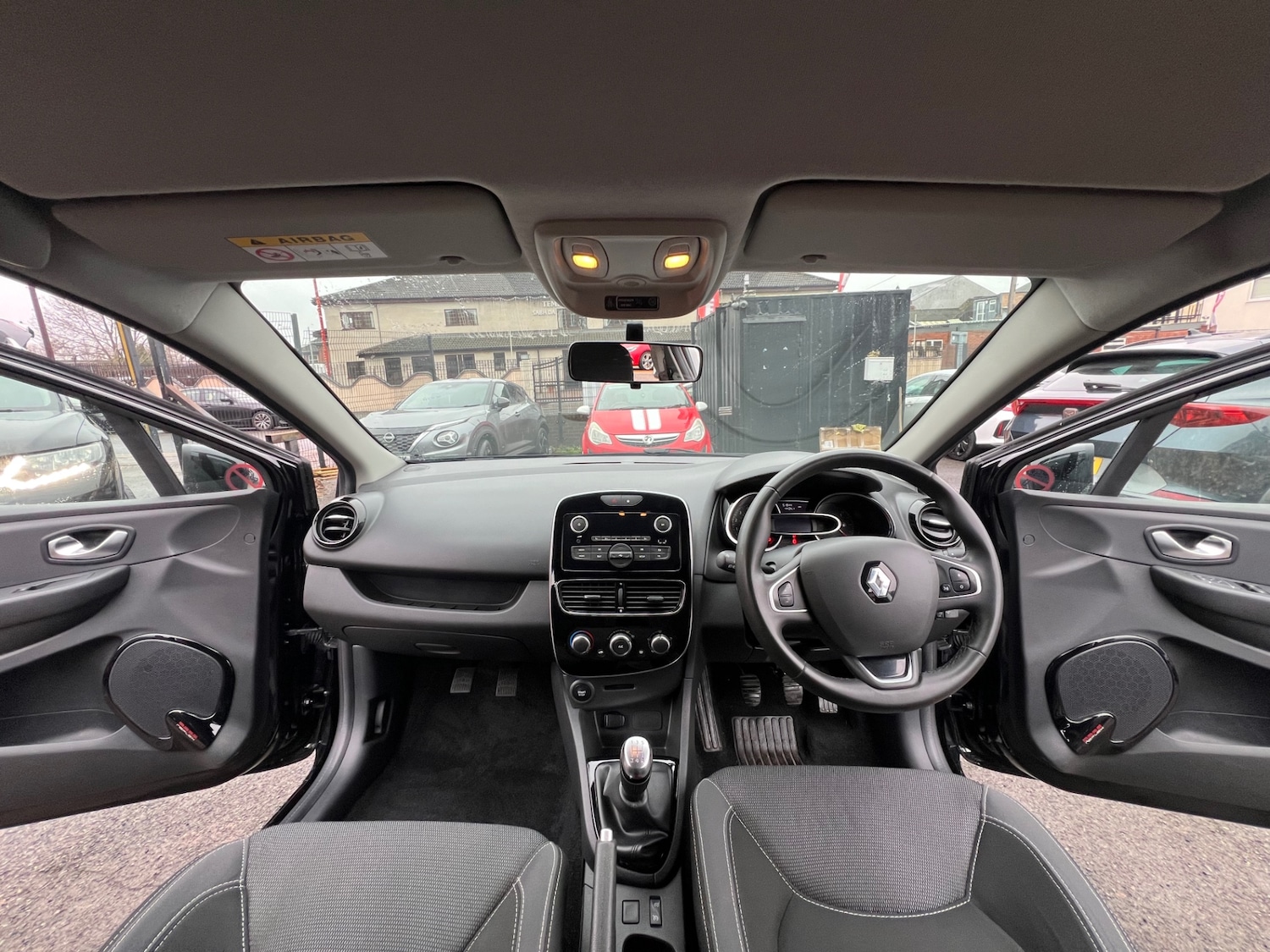 Used Renault Clio 2024 for sale - 77167985: Photo 19