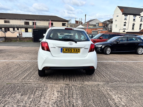 Used Toyota Yaris 2015 for sale - 76177148: Photo 7