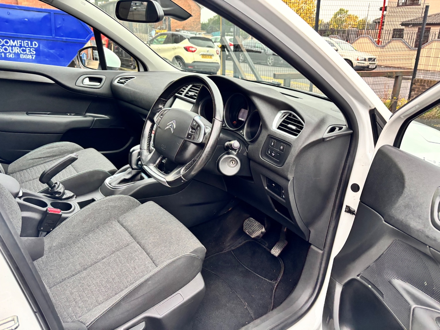 Used Citroen C4 2017 for sale - 76305836: Photo 14