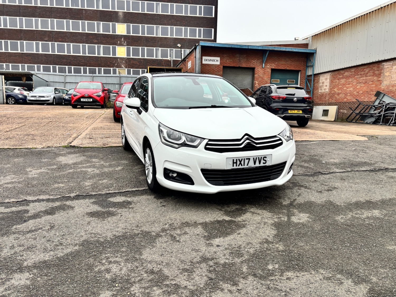 Used Citroen C4 2017 for sale - 76305836: Photo 3
