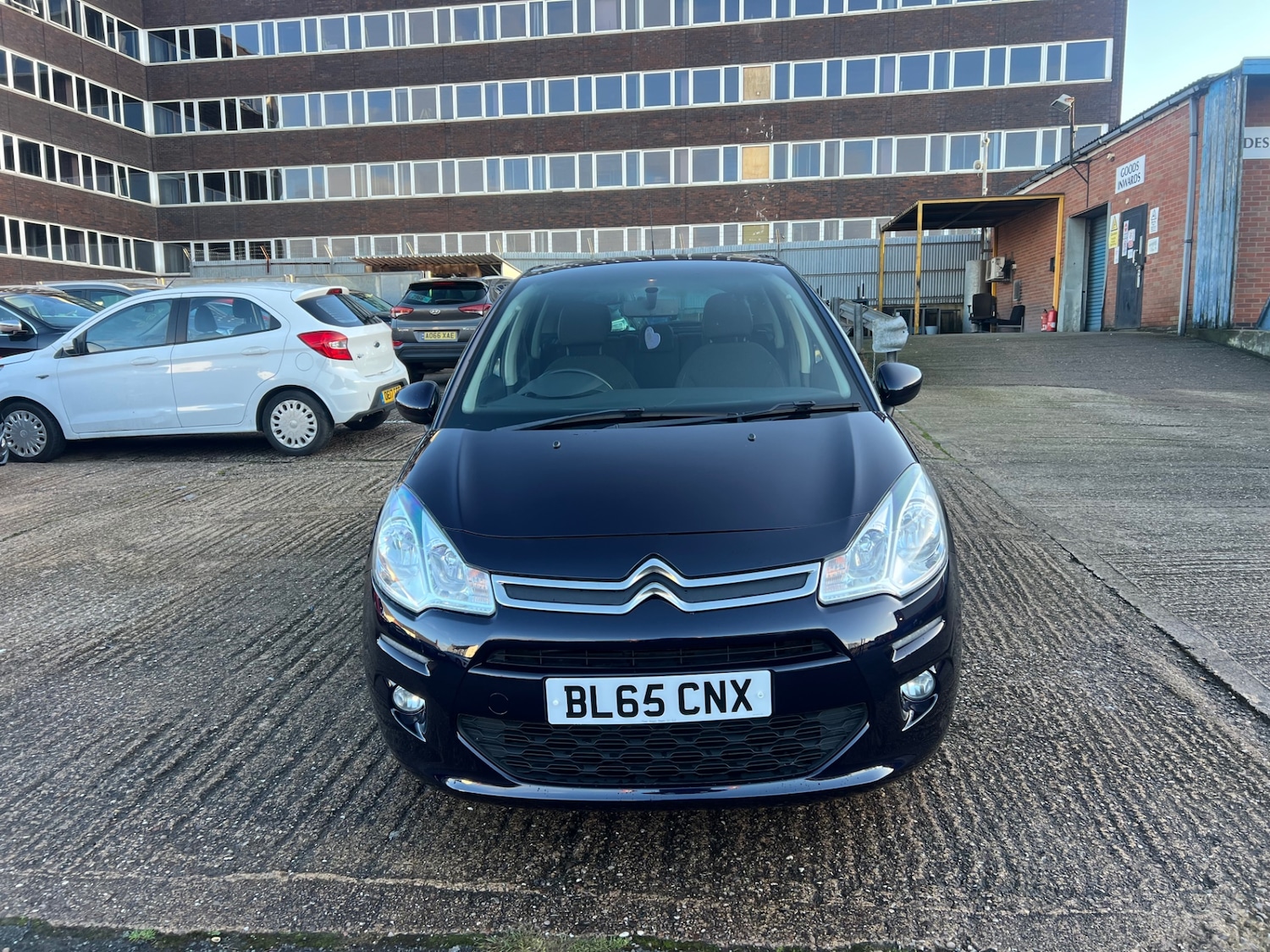 Used Citroen C3 2015 for sale - 77033713: Photo 4