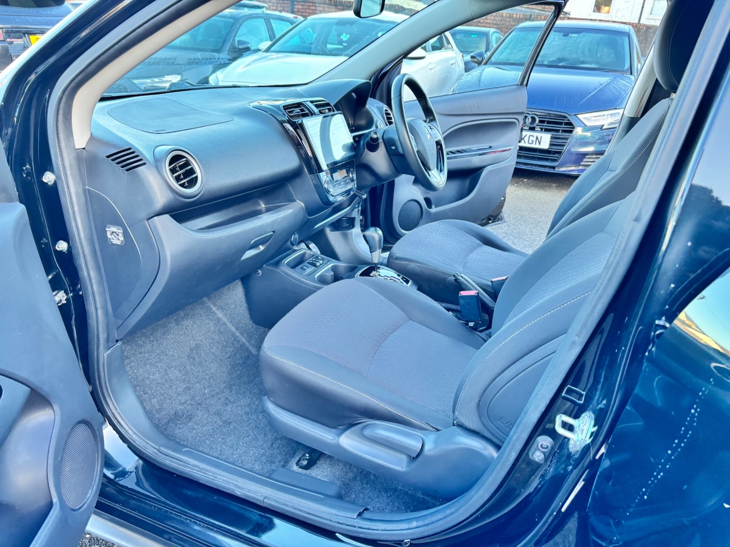 Used Mitsubishi Mirage 2018 for sale - 77039661: Photo 16