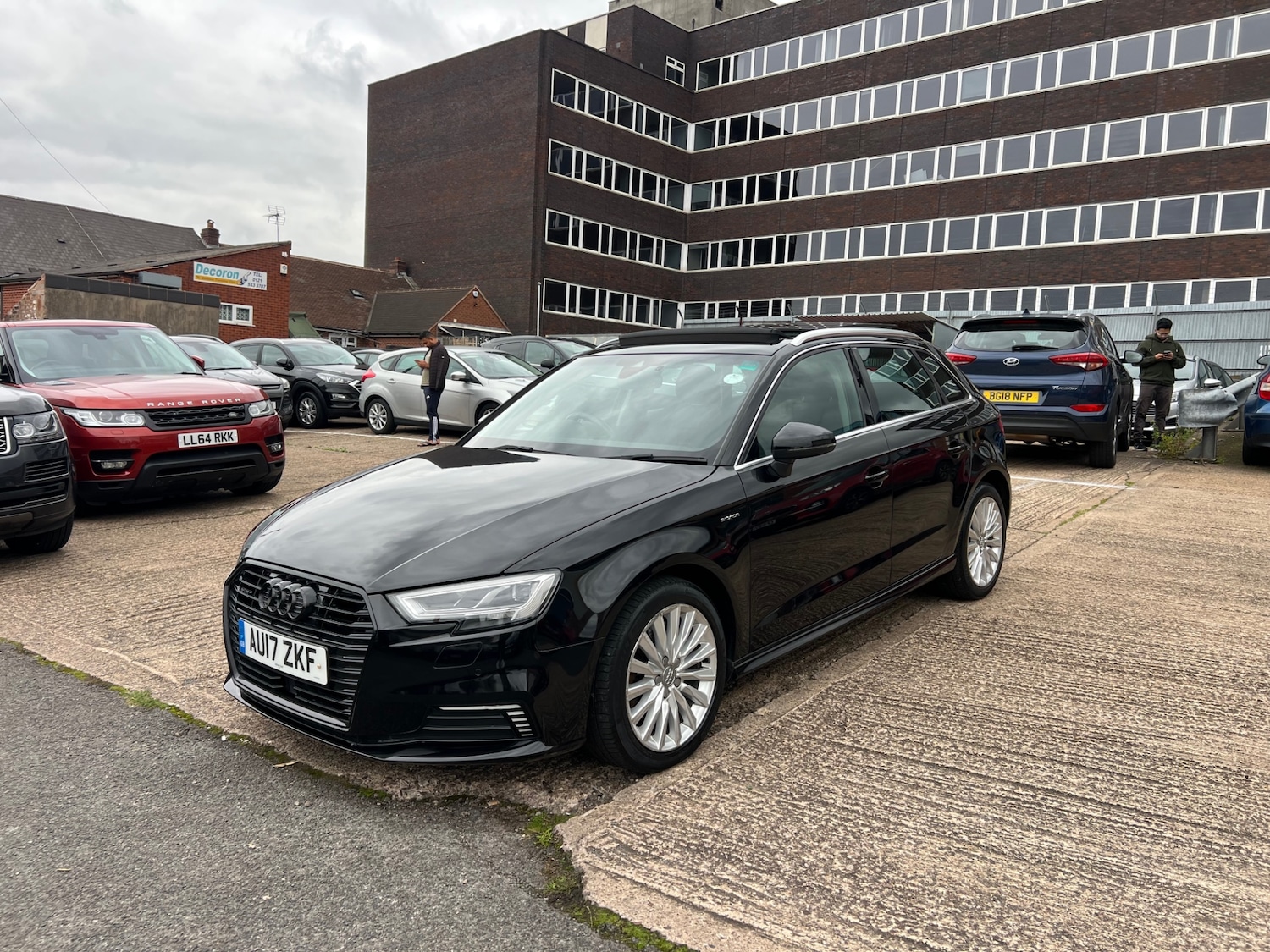 Used Audi A3 2017 for sale - 76093884: Photo 2