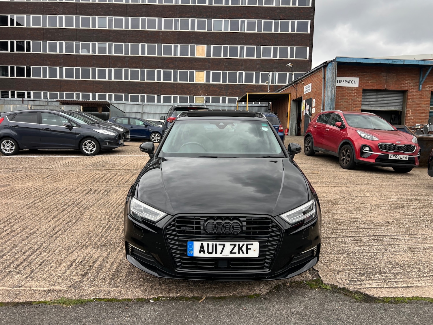 Used Audi A3 2017 for sale - 76093884: Photo 3