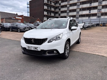 Used Peugeot 2008 2017 for sale - 78297469: Photo