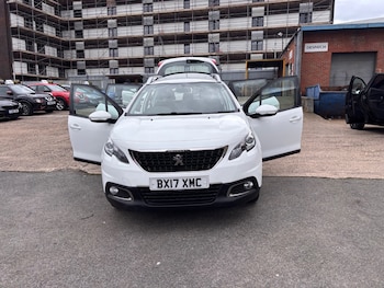 Used Peugeot 2008 2017 for sale - 78297469: Photo