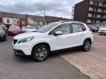 Used Peugeot 2008 2017 for sale - 78297469: Photo
