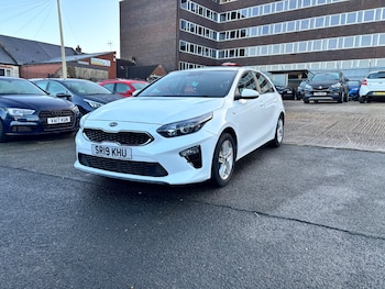Used Kia Ceed 2019 for sale - 77039664: Photo