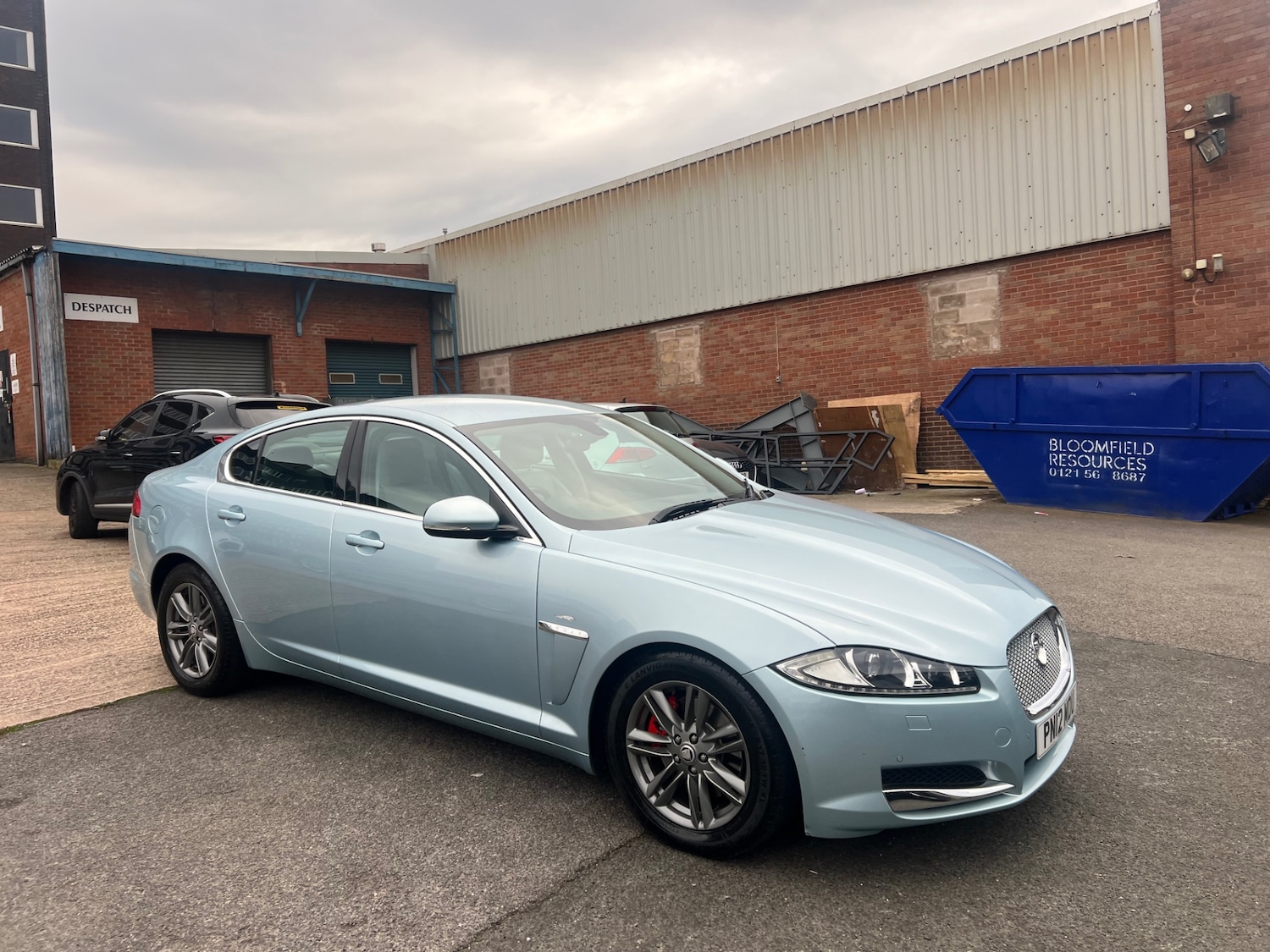 Used Jaguar XF 2012 for sale - 76436358: Photo 2