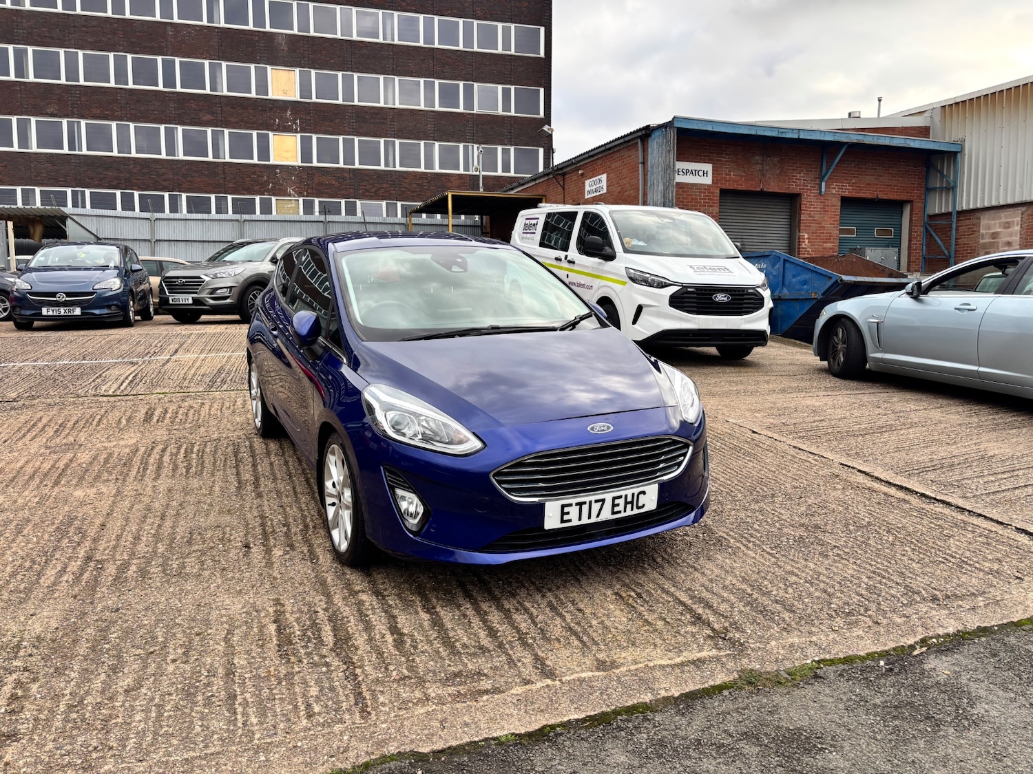 Used Ford Fiesta 2017 for sale - 76588870: Photo 12