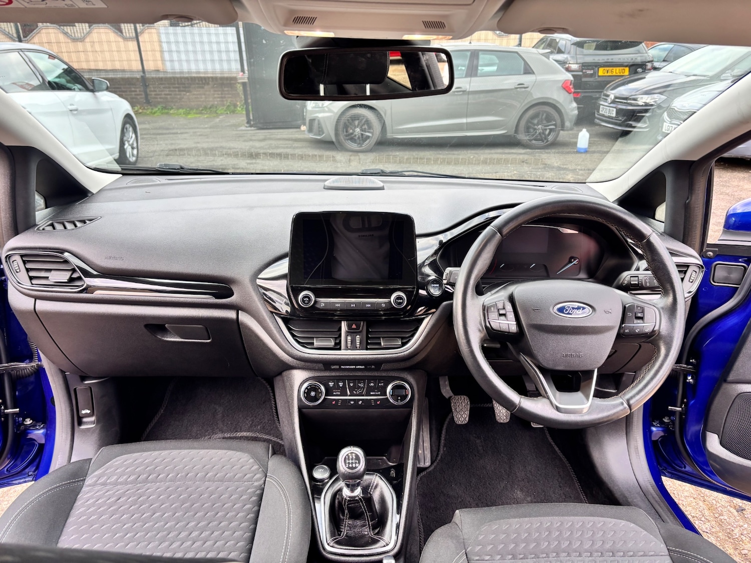 Used Ford Fiesta 2017 for sale - 76588870: Photo 19