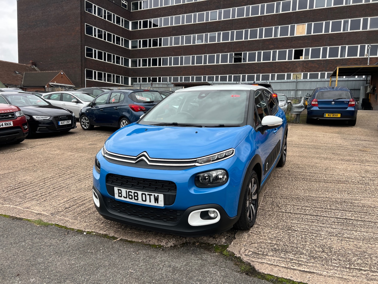 Used Citroen C3 2018 for sale - 76436350: Photo 14