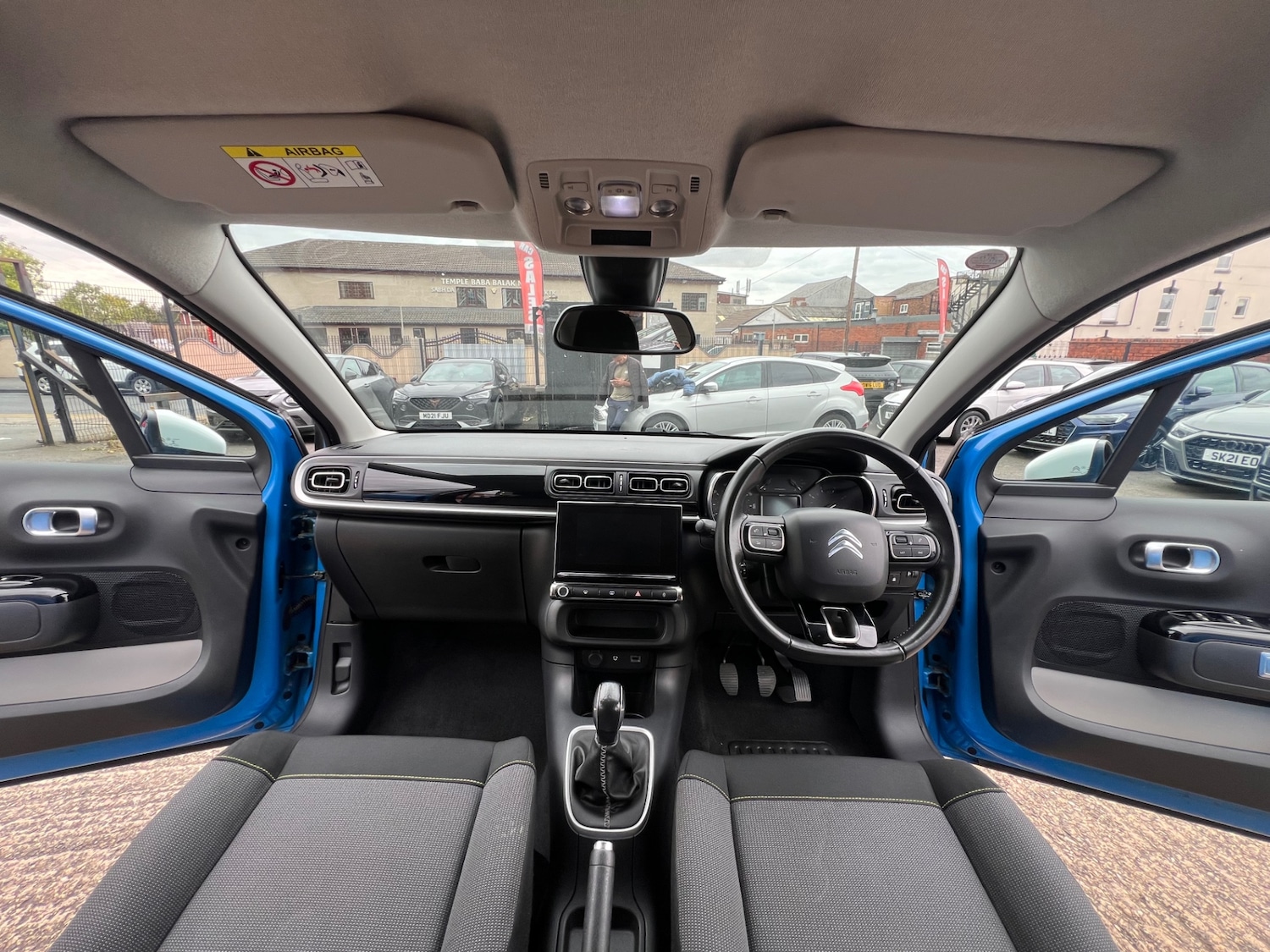 Used Citroen C3 2018 for sale - 76436350: Photo 3