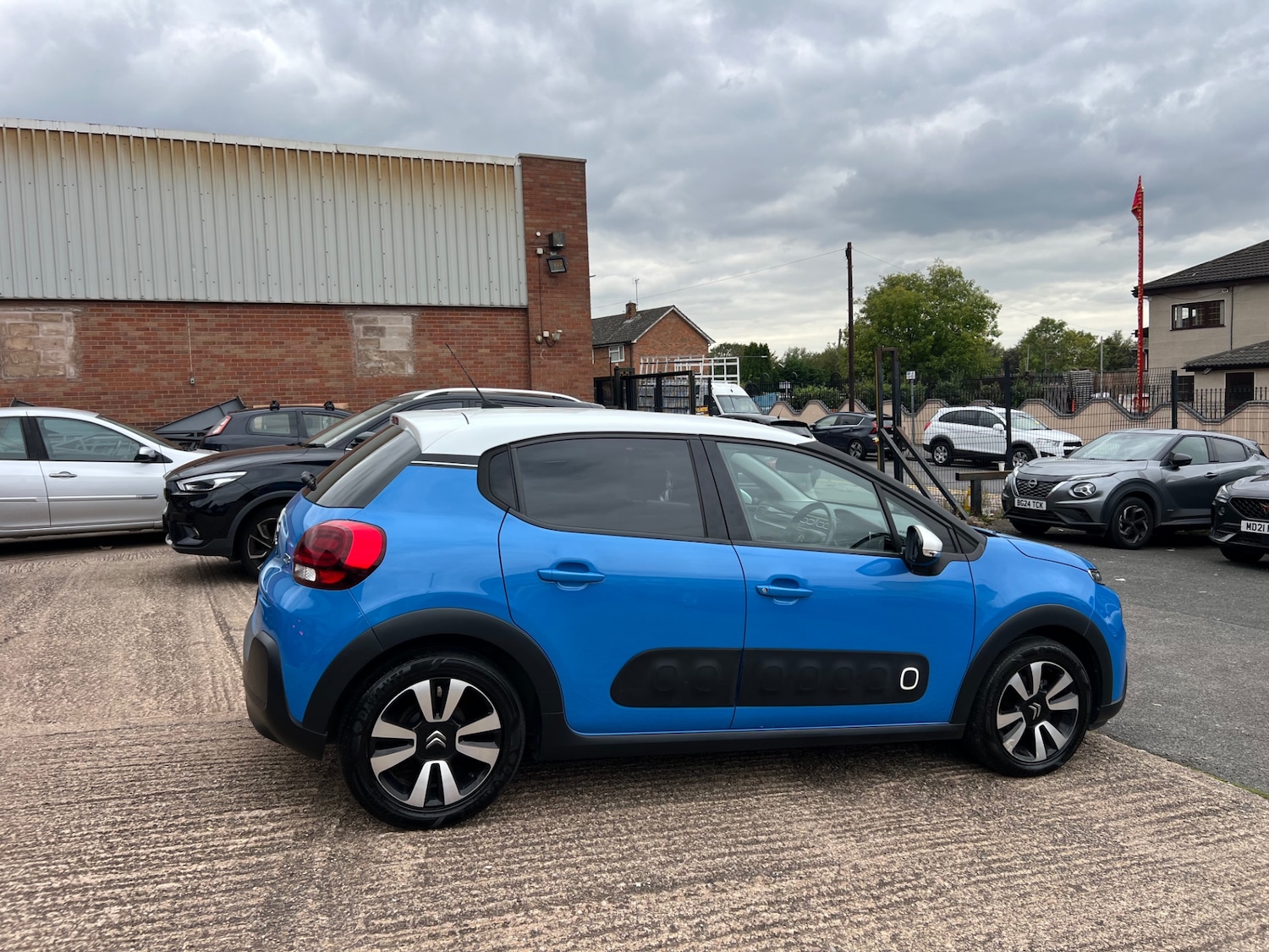 Used Citroen C3 2018 for sale - 76436350: Photo 5