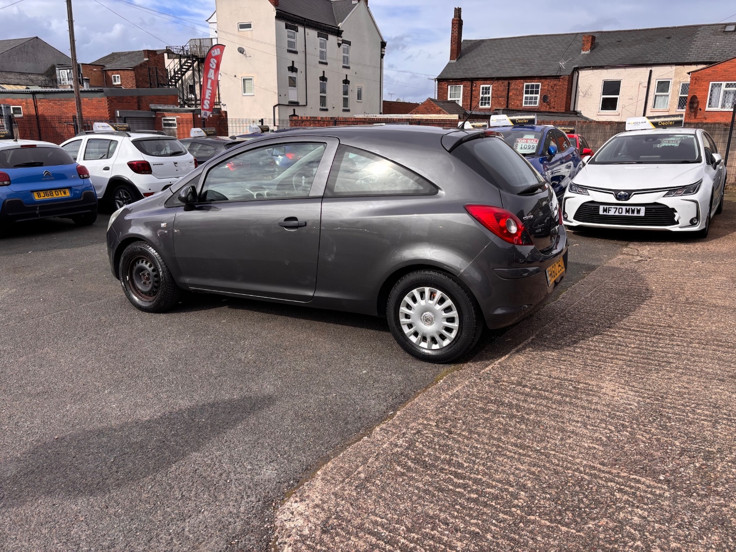 Used Vauxhall Corsa 2010 for sale - 78179997: Photo 6