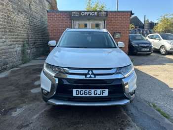 Used Mitsubishi Outlander 2016 for sale - 75224546: Photo