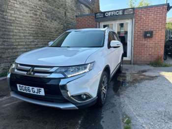 Used Mitsubishi Outlander 2016 for sale - 75224546: Photo