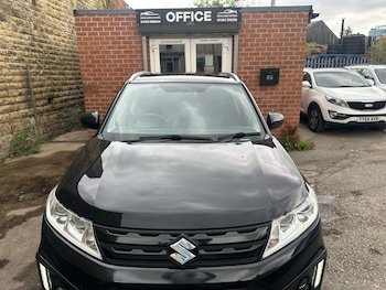 Used Suzuki Vitara 2017 for sale - 75402319: Photo