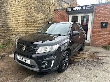 Used Suzuki Vitara 2017 for sale - 75402319: Photo