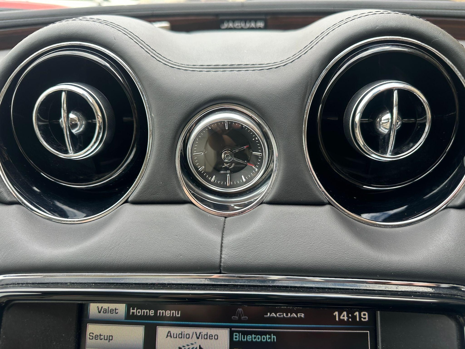 Vehicle 29