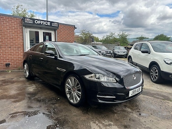 Used Jaguar XJ 2014 for sale - 75459743: Photo