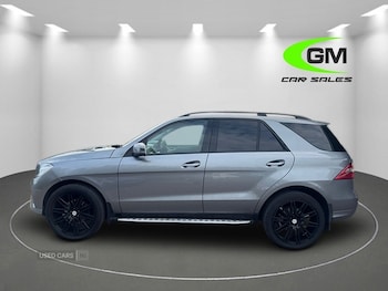 Used Mercedes-Benz M Class 2012 for sale - 76350113: Photo