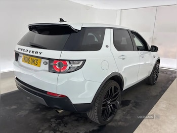 Used Land Rover Discovery Sport 2016 for sale - 76284792: Photo 4