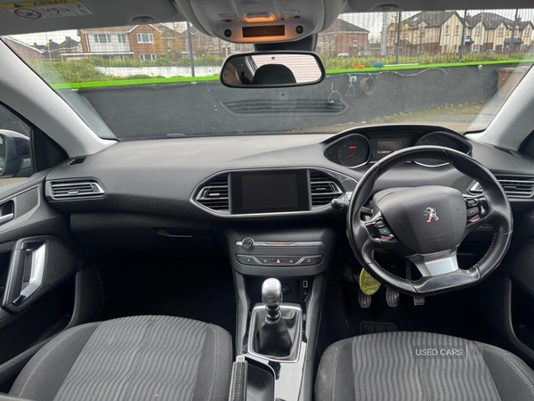 Used Peugeot 308 2017 for sale - 76634358: Photo 10