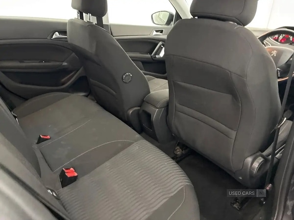 Used Peugeot 308 2017 for sale - 76634358: Photo 6