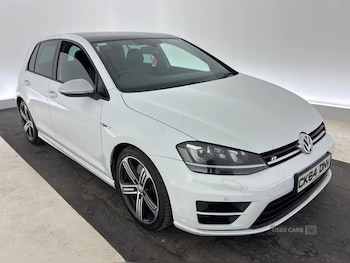 Volkswagen - Golf