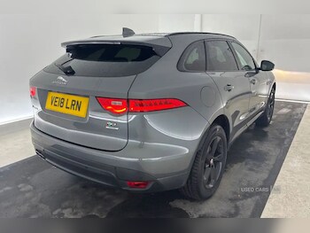 Used Jaguar F-Pace 2018 for sale - 76216043: Photo 4