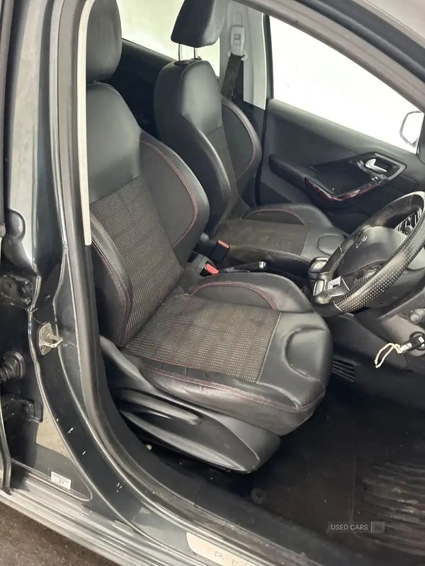 Used Peugeot 208 2015 for sale - 77809482: Photo 5