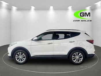 Used Hyundai Santa Fe 2017 for sale - 79713040: Photo