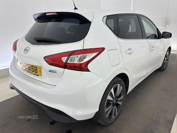 Used Nissan Pulsar 2015 for sale - 79362886: Photo