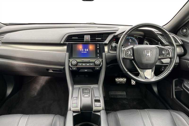 Used Honda Civic 2018 for sale - 76441946: Photo 4