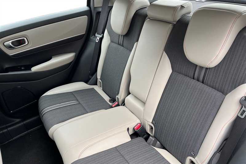 Used Honda HR-V 2023 for sale - 76351050: Photo 8