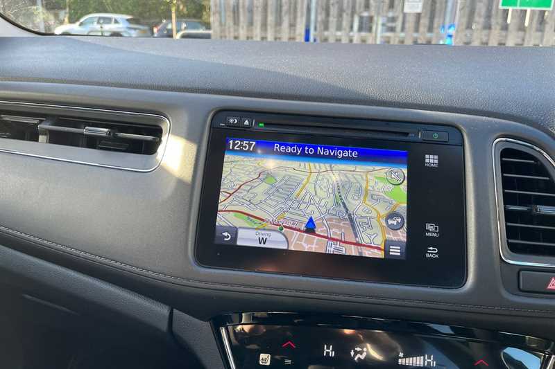 Used Honda HR-V 2018 for sale - 76648324: Photo 14