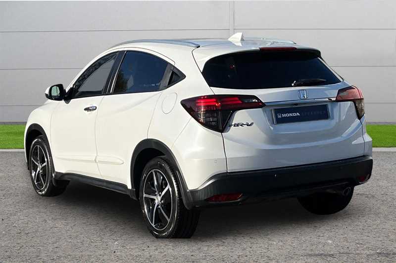 Used Honda HR-V 2018 for sale - 76648324: Photo 3