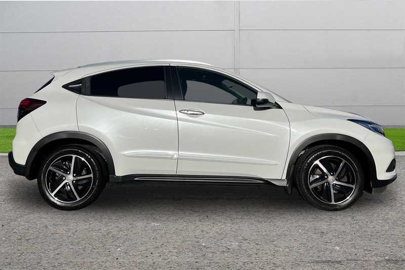 Used Honda HR-V 2018 for sale - 76648324: Photo 5