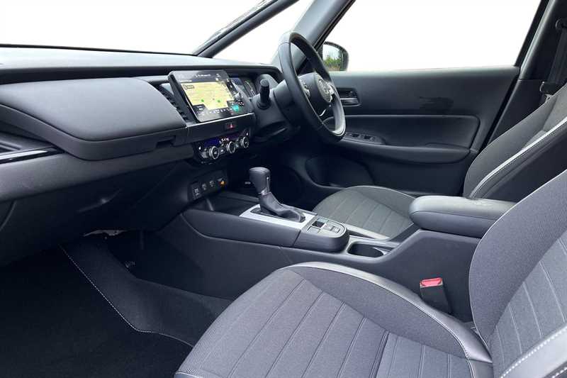 Used Honda Jazz 2023 for sale - 77588780: Photo 2